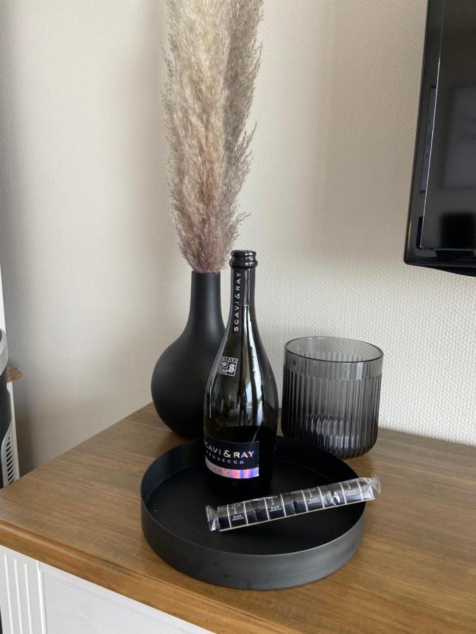 Timmendomizil - Schoene Ferienwohnung In Bester Lage - Sonnenseite Timmendorfer Strand Exteriör bild